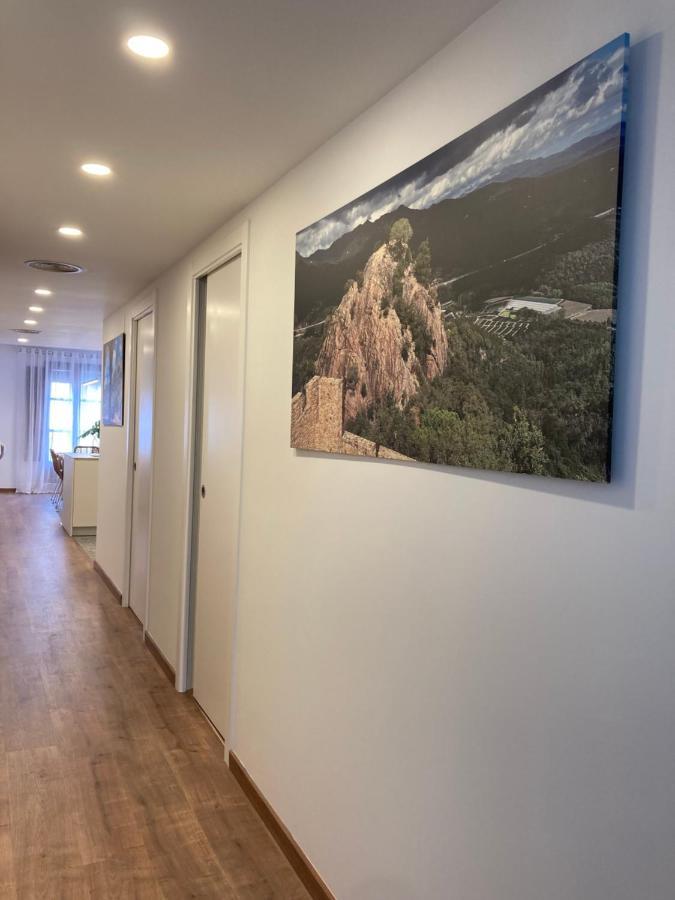 Apartamento Centrico, Climatizado Y Totalmente Equipado De 3 Habitaciones Para 6-7 Personas サンタ・コロマ・デ・ファルネルス エクステリア 写真