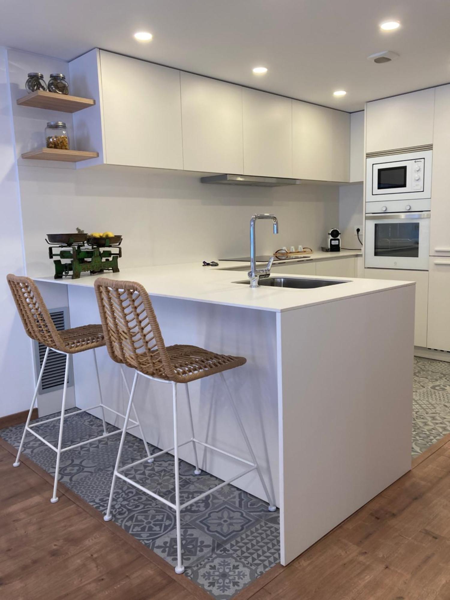 Apartamento Centrico, Climatizado Y Totalmente Equipado De 3 Habitaciones Para 6-7 Personas サンタ・コロマ・デ・ファルネルス エクステリア 写真