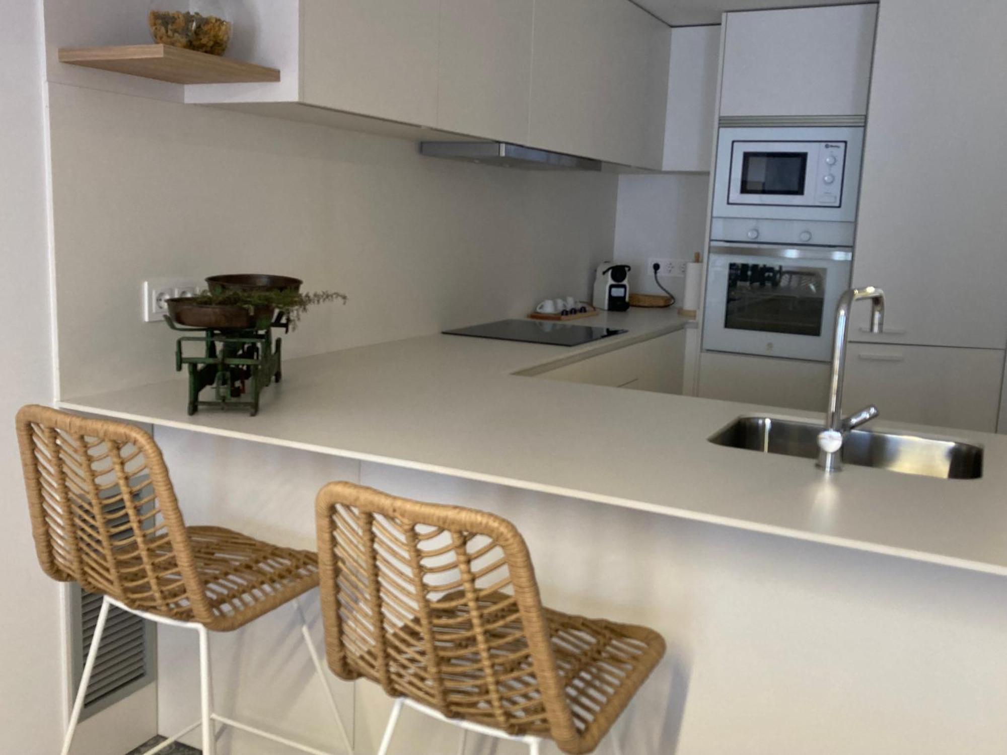 Apartamento Centrico, Climatizado Y Totalmente Equipado De 3 Habitaciones Para 6-7 Personas サンタ・コロマ・デ・ファルネルス エクステリア 写真