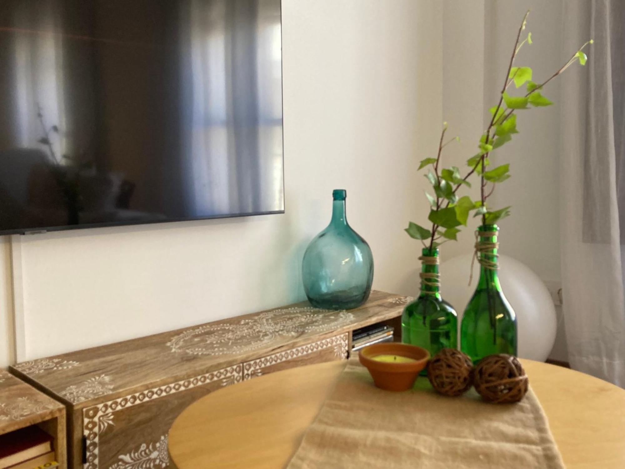 Apartamento Centrico, Climatizado Y Totalmente Equipado De 3 Habitaciones Para 6-7 Personas サンタ・コロマ・デ・ファルネルス エクステリア 写真